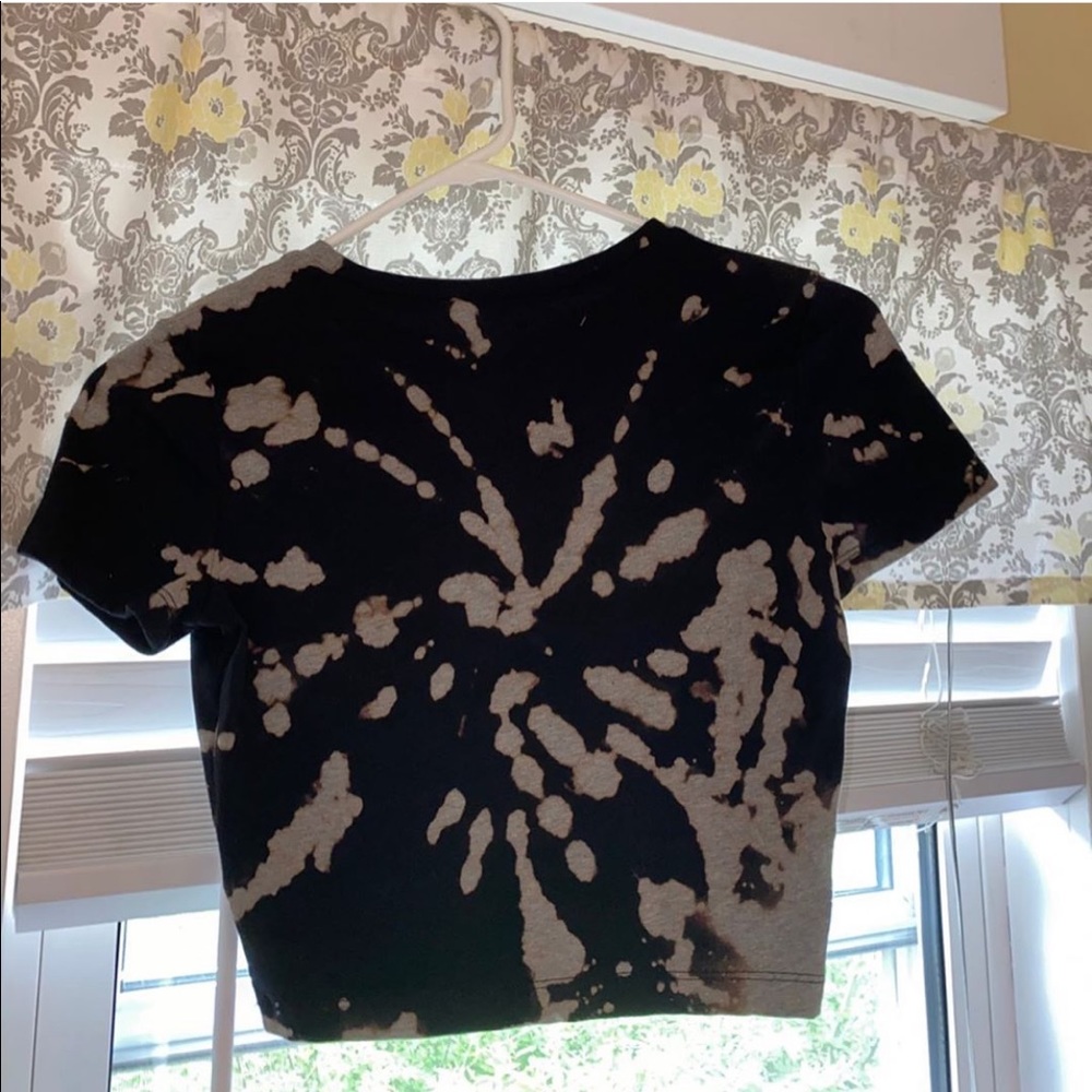 Bleach tie dye crop top!